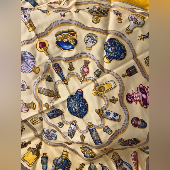 Hermes Qu Importe Le Flacon Yellow Silk Scarf with Box - Picture 4 of 13